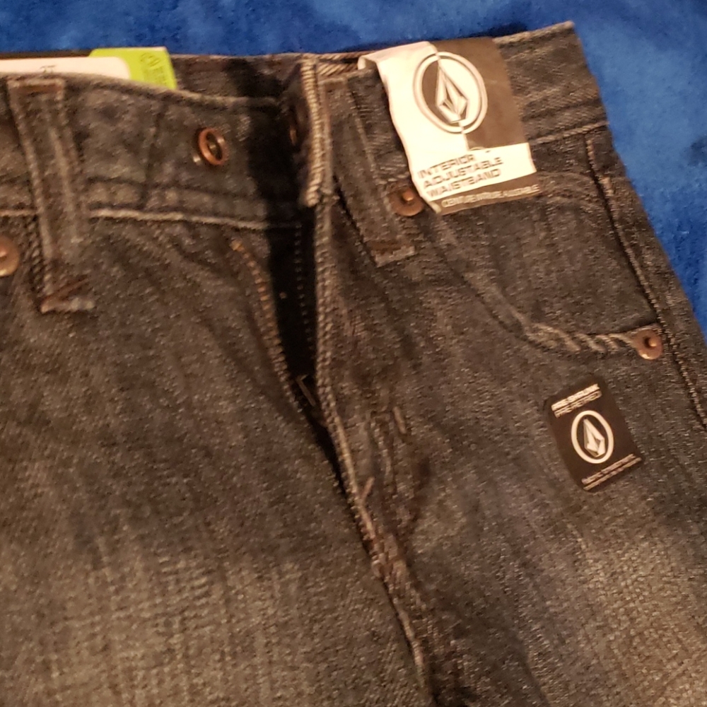 Volcom pants - Picture 2 of 5